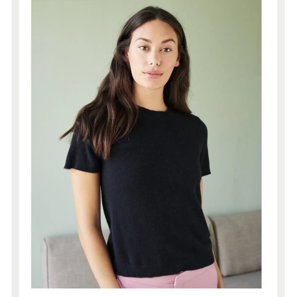 Saks Fifth Avenue 100% cashmere short sleeve sweater shirt